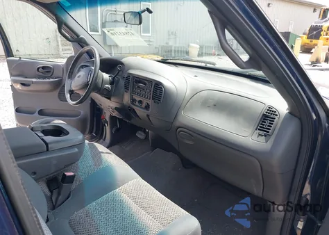 2002 Ford F-150 Lariat/Xlt z USA, uszkodzony, nr VIN 1FTRW07LX2KA67041